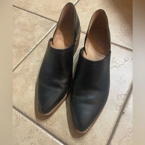 Madewell heeled bootie shoes. Black leather size 7